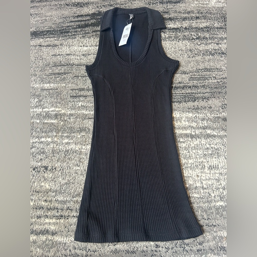 NWT URBAN OUTFITTERS BDG Ann Marie Ribbed Deep V-Neck Collared Mini Dress - Picture 2 of 14